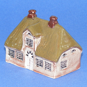 Image of the unidentified cottage in the French series made by Mudlen End Studio